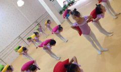 湖北潜江雅韵舞社舞蹈室免费P站视频